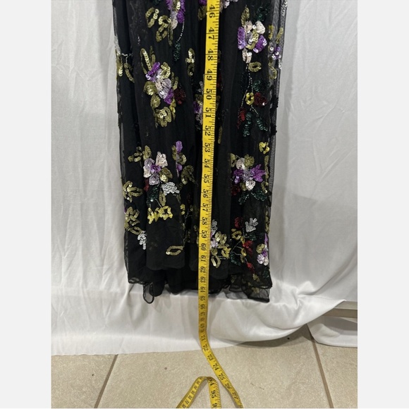 NWT $598 Mac Duggal [ 6 ] Floral‎ Sequined Cutout Long Sleeve Gown Black - Picture 15 of 16